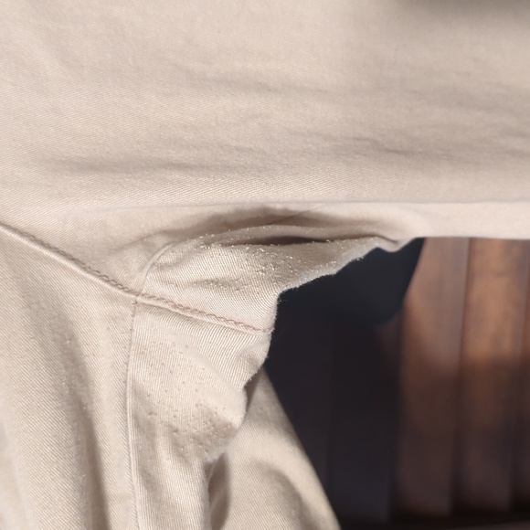 Old Navy boot cut size 16 in one in tan and one in blue - Picture 8 of 8